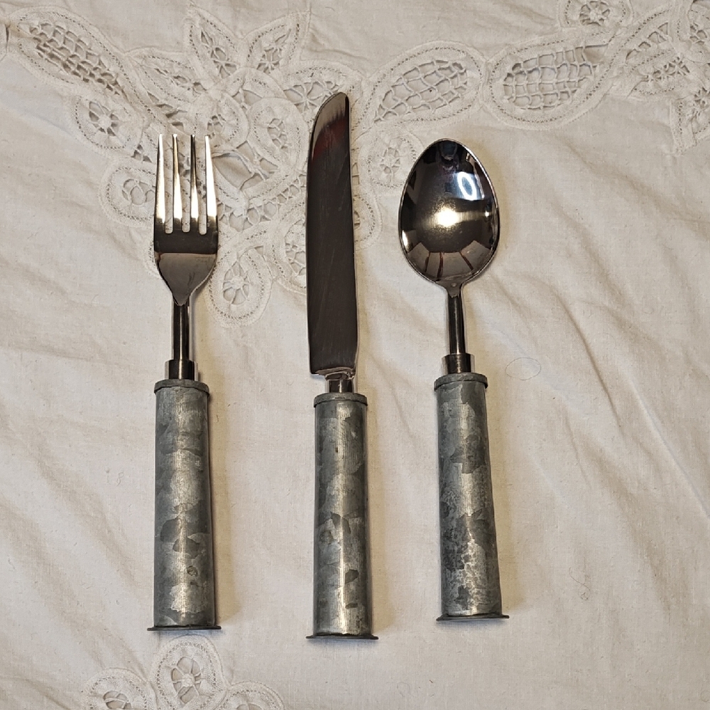 📦 Saro Lifestyle Galvanized Iron Flatware Set - 5 Piece